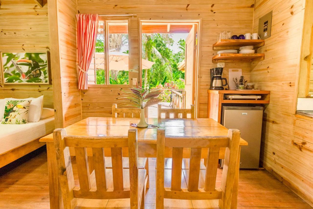 Hotel El Mono Feliz Ojochal Zewnętrze zdjęcie