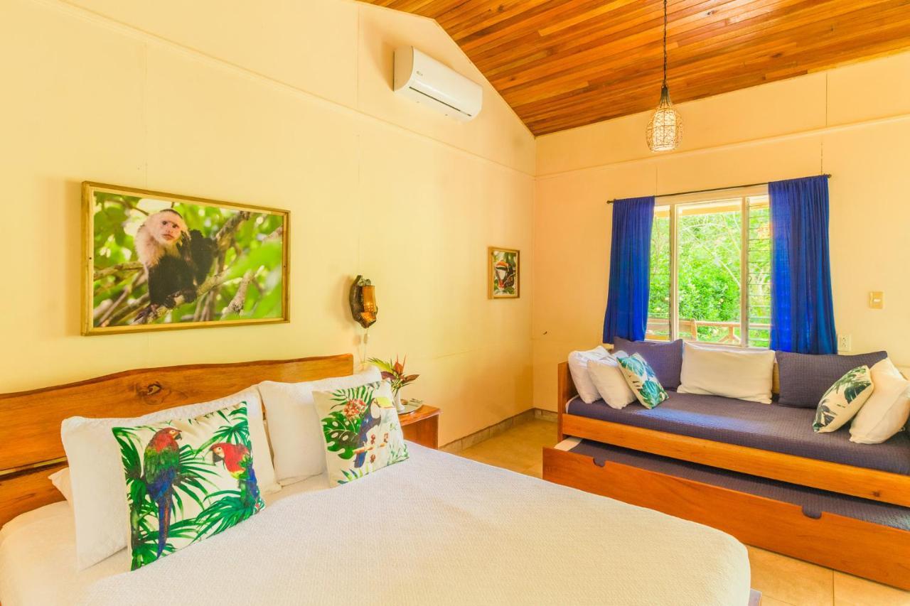 Hotel El Mono Feliz Ojochal Zewnętrze zdjęcie
