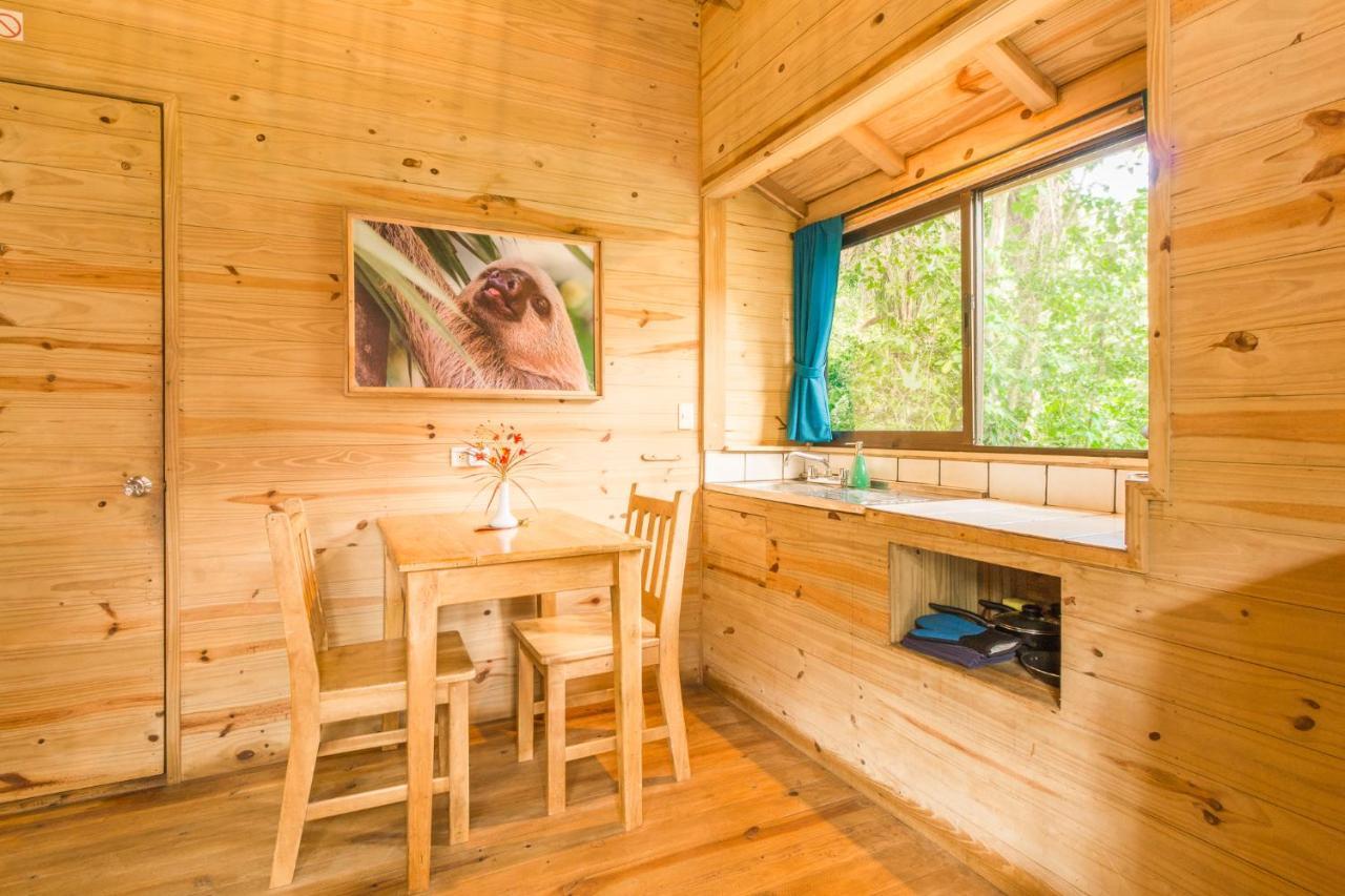 Hotel El Mono Feliz Ojochal Zewnętrze zdjęcie